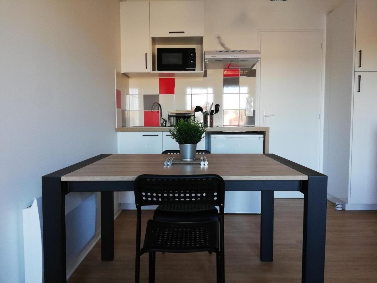 Studios Les 3 Eclats Saint-Laurent-sur-Sevre Luaran gambar